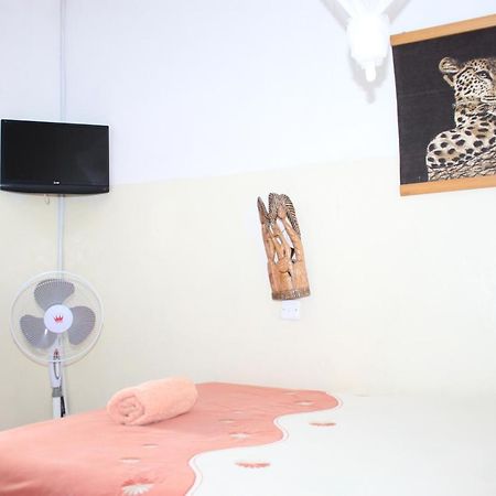 Reed Mat Lodge Lusaka Bagian luar foto